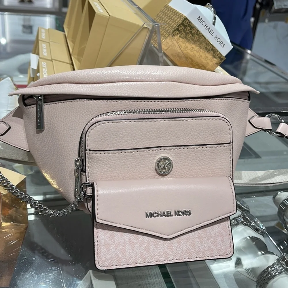 MICHAEL KORS Maisie Large Pebbled Leather 2-in-1 Sling Pack LT Powder Blush NWT